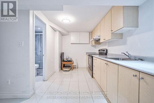 56 Huntingdale Boulevard, Toronto, ON - Indoor Photo Showing Kitchen