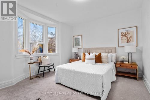 15 Alton Avenue, Toronto, ON - Indoor Photo Showing Bedroom