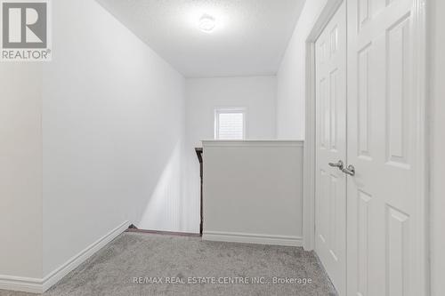 1516 Farmstead Drive, Milton, ON - Indoor Photo Showing Other Room