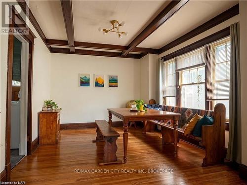 69 Dufferin Street, St. Catharines (451 - Downtown), ON - Indoor Photo Showing Dining Room