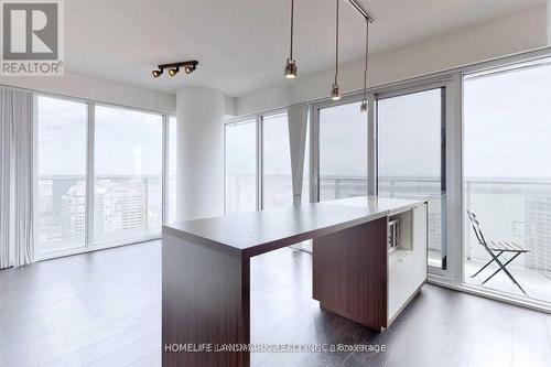 4107 - 88 Harbour Street, Toronto, ON - Indoor