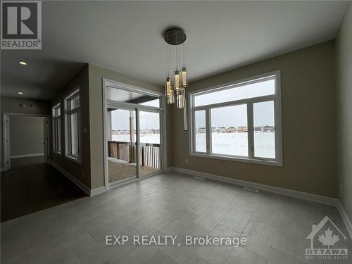 623 Parkview Terrace, Russell, ON - Indoor Photo Showing Other Room