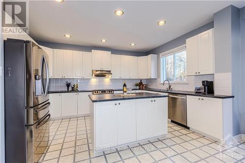 72 Kenins Crescent, Ottawa, ON - Indoor Photo Showing Kitchen With Double Sink