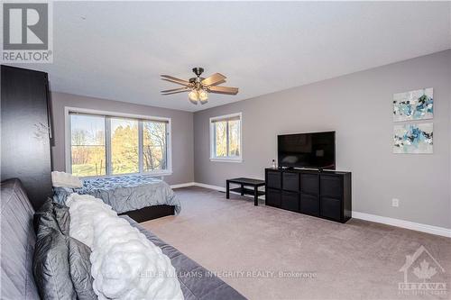 72 Kenins Crescent, Ottawa, ON - Indoor Photo Showing Bedroom