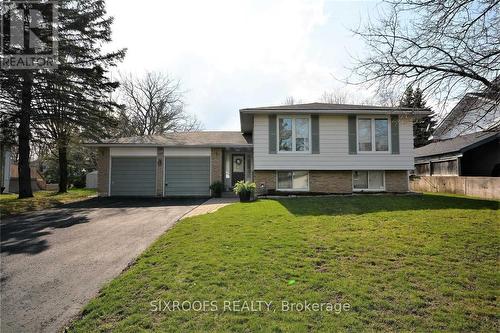 219 Walnut Crescent, Barrie, ON - Outdoor With Facade