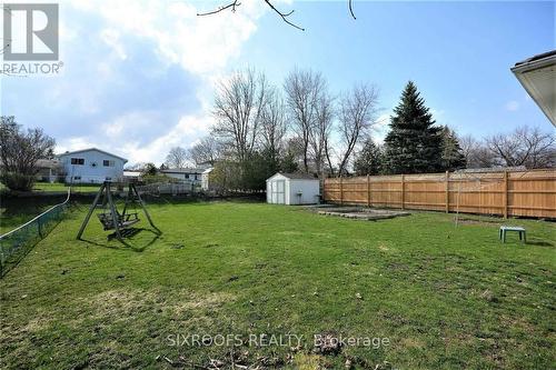 219 Walnut Crescent, Barrie, ON - Outdoor With Backyard