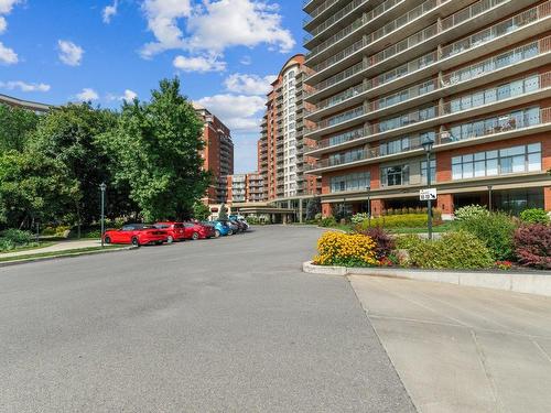 Stationnement - 517-3045 Boul. Notre-Dame, Laval (Chomedey), QC - Outdoor With Balcony With Facade