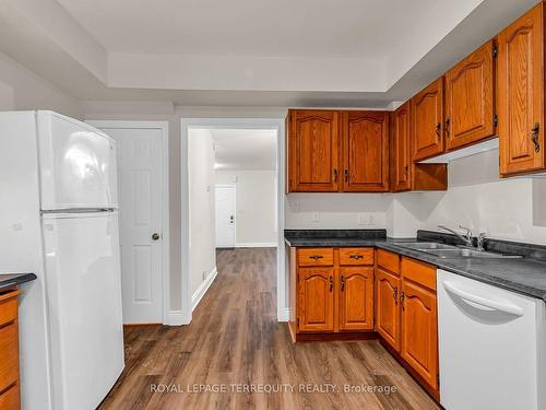 191 John St, Toronto, ON - Indoor Photo Showing Kitchen