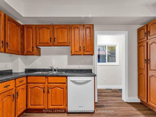 191 John St, Toronto, ON - Indoor Photo Showing Kitchen