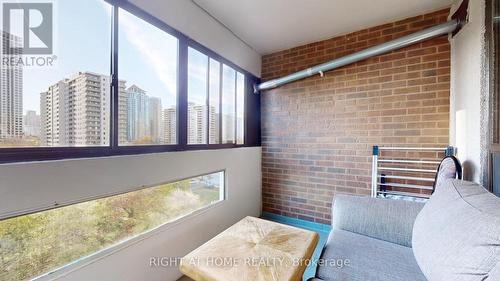 #905 - 1580 Mississauga Valley Boulevard, Mississauga, ON -  Photo Showing Other Room