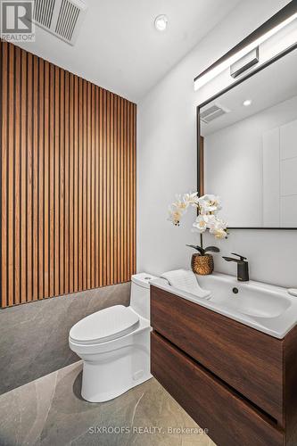 42 Orley Avenue, Toronto, ON - Indoor Photo Showing Bathroom