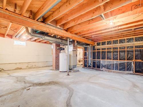 Basement - 237 Rue Bernard, Cowansville, QC - Indoor Photo Showing Basement