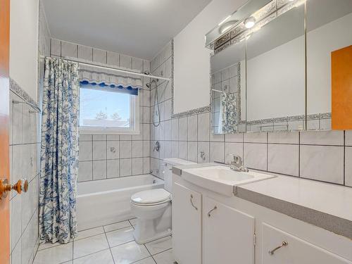 Bathroom - 237 Rue Bernard, Cowansville, QC - Indoor Photo Showing Bathroom