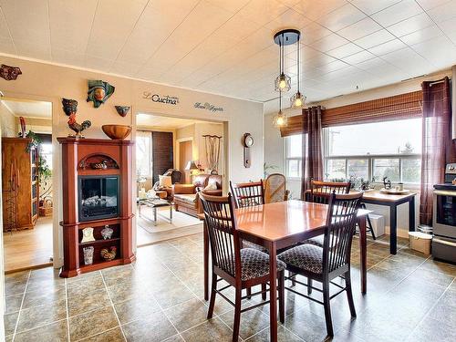 Dining room - 164  - 166 Rue Pinder O., Rouyn-Noranda, QC - Indoor Photo Showing Dining Room