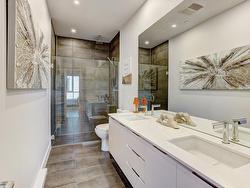 Ensuite bathroom - 