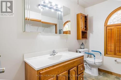 1764 Percy Street, Cramahe, ON - Indoor Photo Showing Bathroom