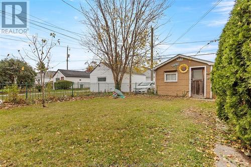 1349 Moy Avenue, Windsor, ON - Outdoor