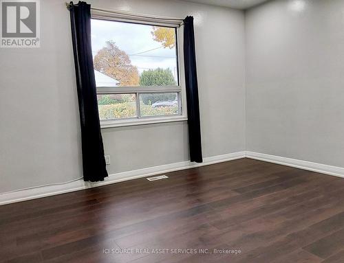 Main Fl - 40 Adanac Drive, Toronto, ON - Indoor Photo Showing Other Room