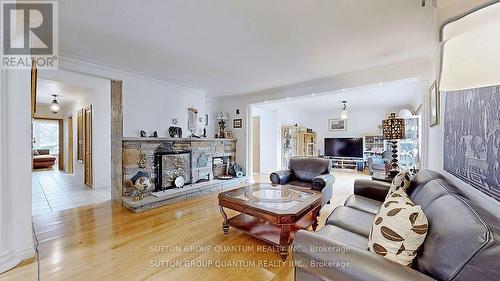 1842 Christopher Road, Mississauga, ON - Indoor Photo Showing Living Room With Fireplace