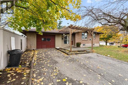 21 Johnson Avenue, Leamington, ON - Outdoor