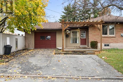 21 Johnson Avenue, Leamington, ON - Outdoor