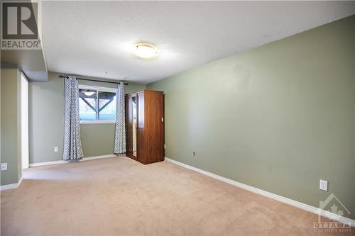 92 Carwood Circle, Ottawa, ON - Indoor Photo Showing Other Room