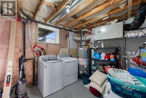 3959 Macmillan Drive, Val Caron, ON - Indoor Photo Showing Laundry Room