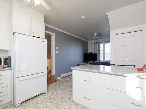 Kitchen - 24 Rue Wilfrid-Lalonde, Rigaud, QC - Indoor Photo Showing Kitchen