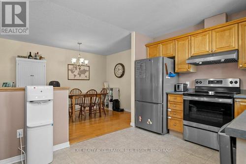 1289 Birchwood Drive, Kingston (City Northwest), ON - Indoor Photo Showing Kitchen