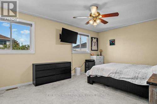 1289 Birchwood Drive, Kingston (City Northwest), ON - Indoor Photo Showing Bedroom