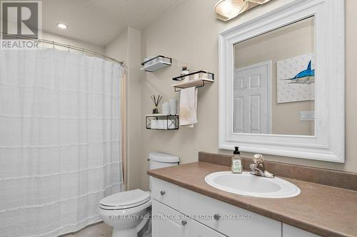 1289 Birchwood Drive, Kingston (City Northwest), ON - Indoor Photo Showing Bathroom