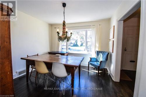 105 Glenwood Avenue, St. Catharines (457 - Old Glenridge), ON - Indoor Photo Showing Dining Room