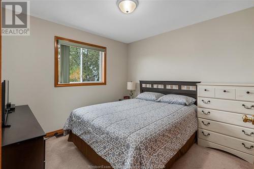 4272 Patrick Avenue, Windsor, ON - Indoor Photo Showing Bedroom