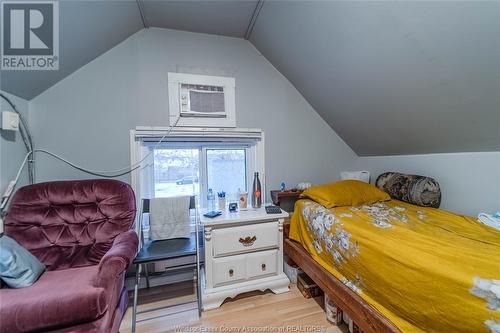 541 Bridge, Windsor, ON - Indoor Photo Showing Bedroom