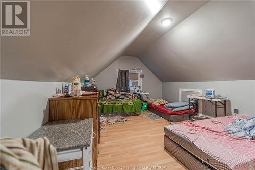 541 Bridge, Windsor, ON - Indoor Photo Showing Bedroom