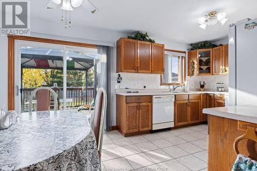 12561 Northfield Way, Tecumseh, ON - Indoor Photo Showing Kitchen