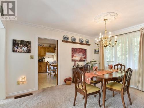 24 Bernard Crescent, Augusta (809 - Augusta Twp), ON - Indoor Photo Showing Dining Room