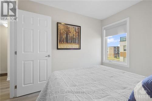 797 Mikinak Road, Ottawa, ON - Indoor Photo Showing Bedroom