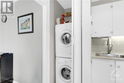 3360 Southgate Road Unit#1604, Ottawa, ON - Indoor Photo Showing Laundry Room