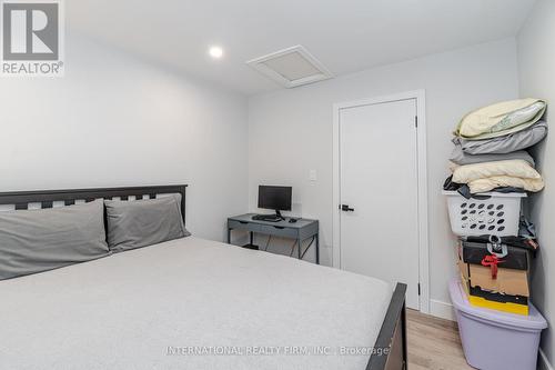 67 Rosanna Crescent, Vaughan, ON - Indoor Photo Showing Bedroom