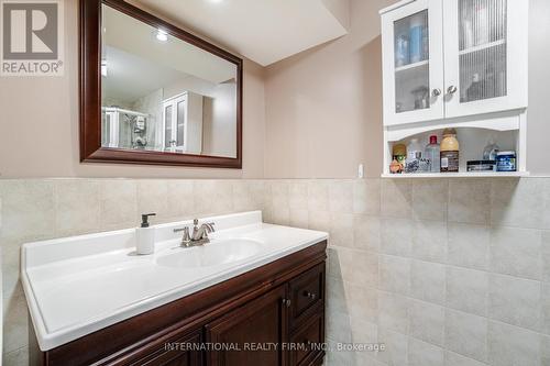 67 Rosanna Crescent, Vaughan, ON - Indoor Photo Showing Bathroom