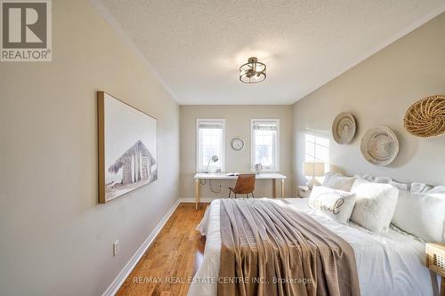 2888 Bur Oak Avenue, Markham, ON - Indoor Photo Showing Bedroom