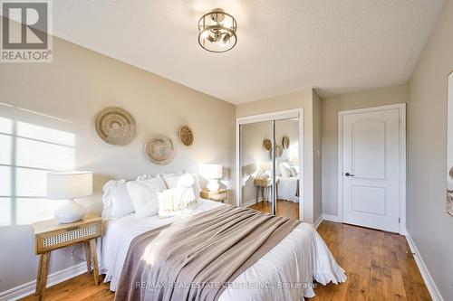 2888 Bur Oak Avenue, Markham, ON - Indoor Photo Showing Bedroom