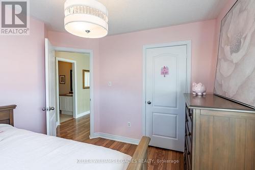 98 Daiseyfield Crescent, Vaughan, ON - Indoor Photo Showing Bedroom