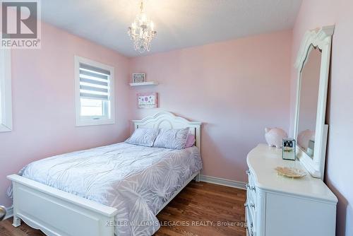 98 Daiseyfield Crescent, Vaughan, ON - Indoor Photo Showing Bedroom