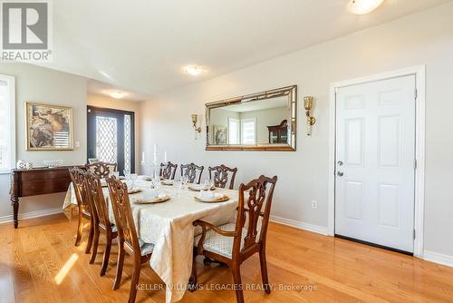 98 Daiseyfield Crescent, Vaughan, ON - Indoor Photo Showing Dining Room