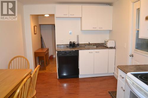 90 Queens Road, St. John'S, NL - Indoor Photo Showing Kitchen