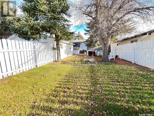 109 Griffin Street, Maple Creek, SK - Outdoor