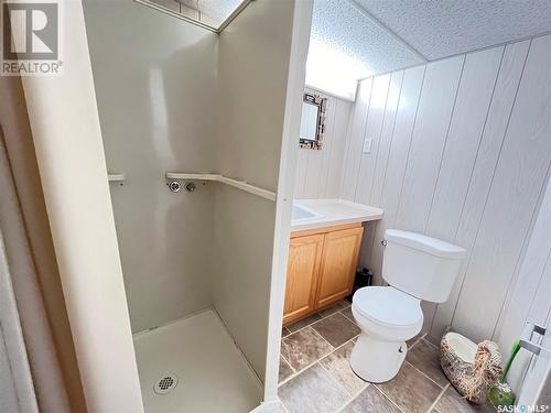 109 Griffin Street, Maple Creek, SK - Indoor Photo Showing Bathroom