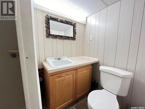 109 Griffin Street, Maple Creek, SK - Indoor Photo Showing Bathroom